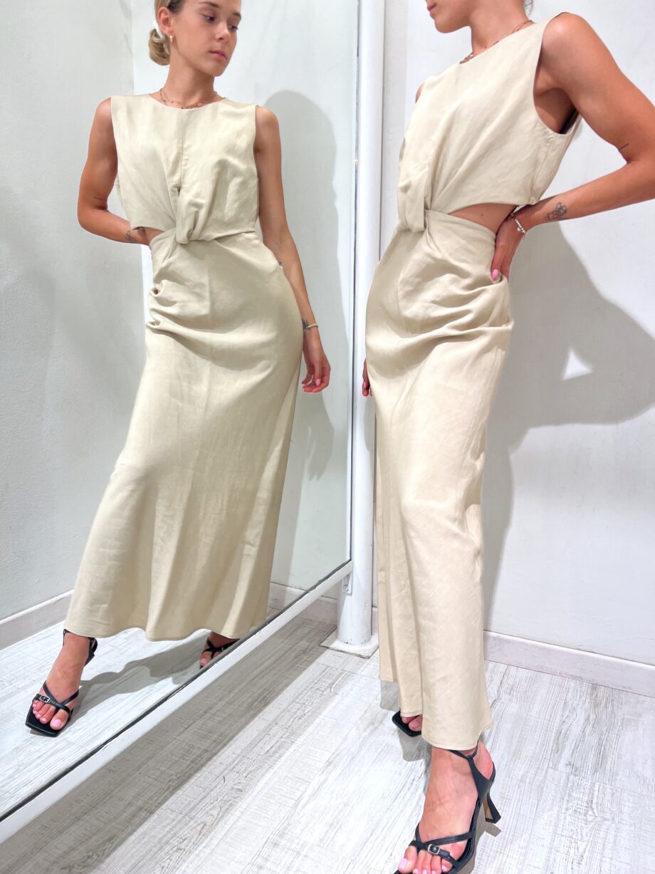 Shop Online Vestito lungo cut out beige in lino Vicolo