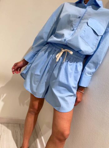 Shop Online Short in cotone ampio azzurro Vicolo