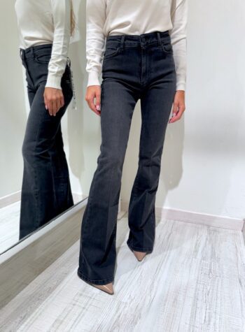 Shop Online Jeans Gisel Flare nero sfumato Vicolo