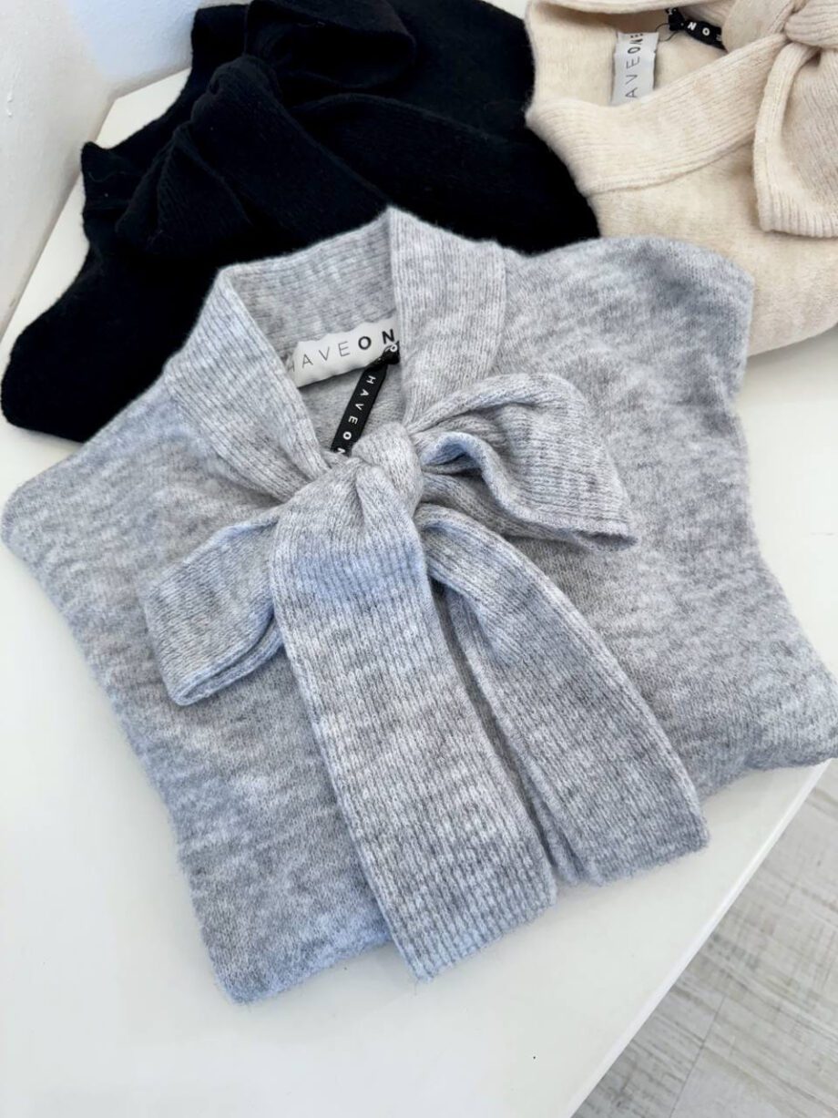 Shop Online Maglione grigio mélange con fiocco HaveOne