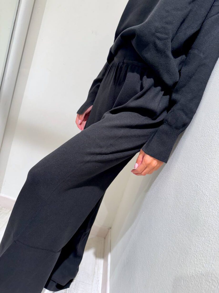 Shop Online Pantalone palazzo in maglia nero Vicolo