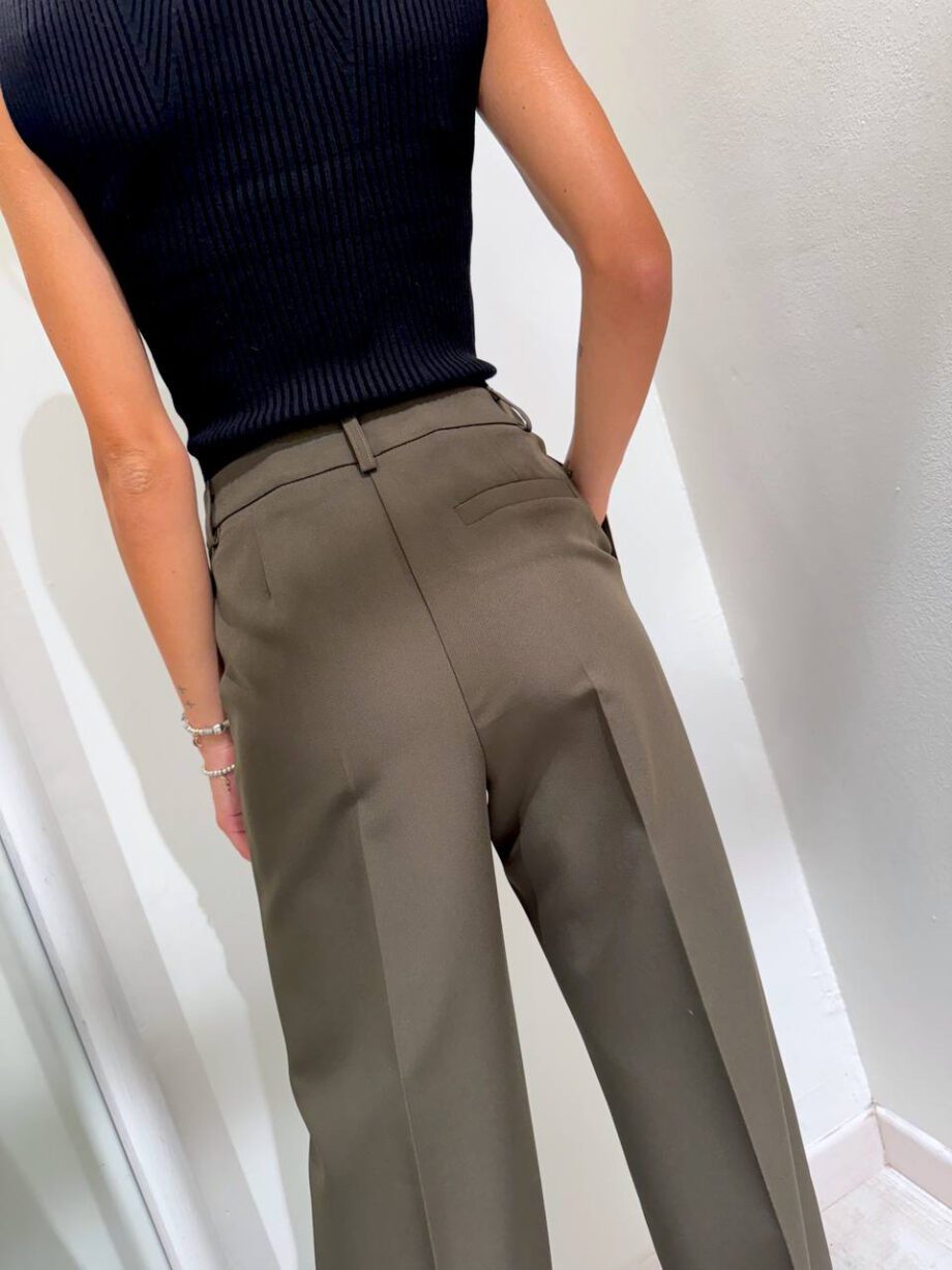 Shop Online Pantalone palazzo verde militare con piega Kontatto