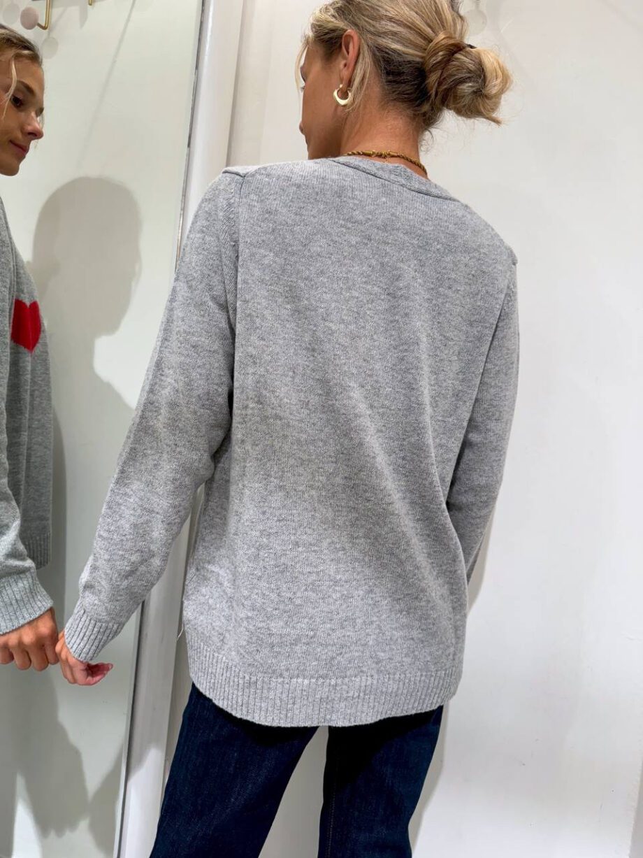 Shop Online Cardigan in maglia grigio con ricamo rosso Kontatto