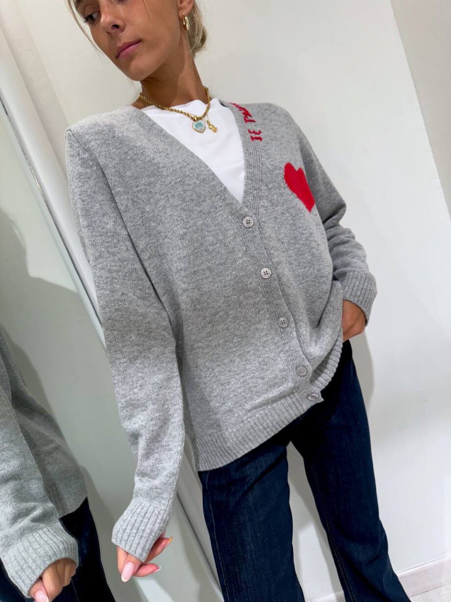 Shop Online Cardigan in maglia grigio con ricamo rosso Kontatto