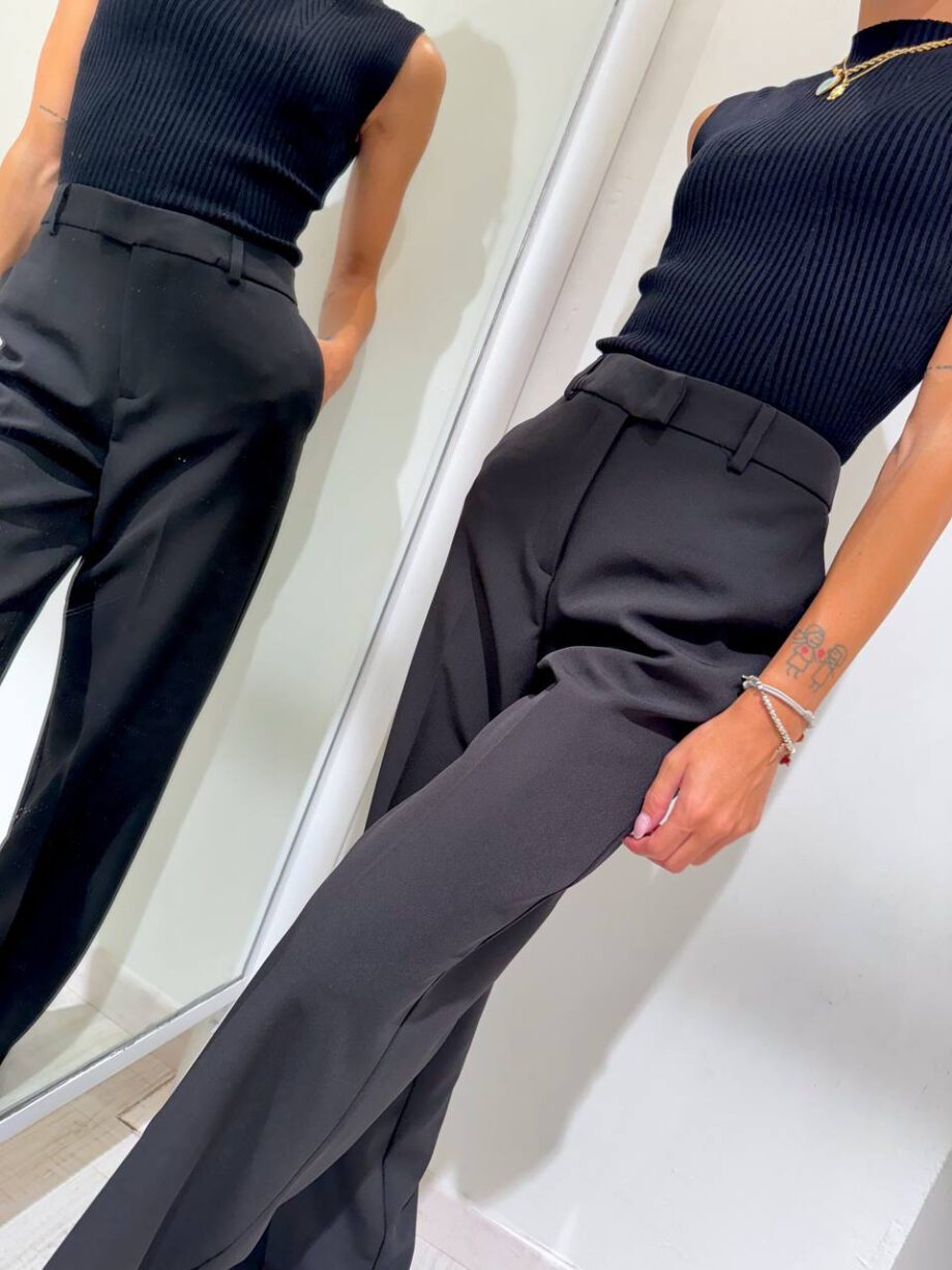 Shop Online Pantalone palazzo nero con piega Kontatto