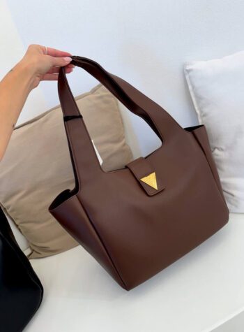 Shop Online Borsa The City nera Vicolo