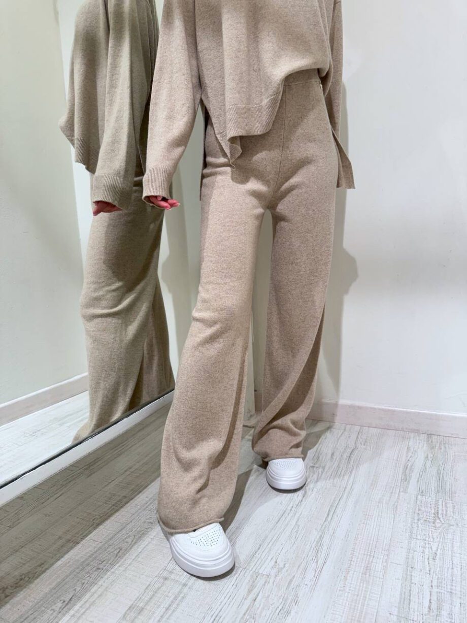 Shop Online Pantalone palazzo in maglia beige Souvenir