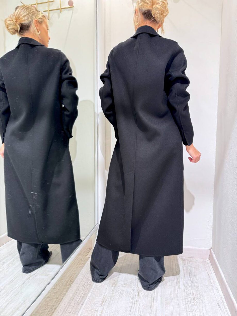 Shop Online Cappotto Hand Made lungo un bottone nero Vicolo