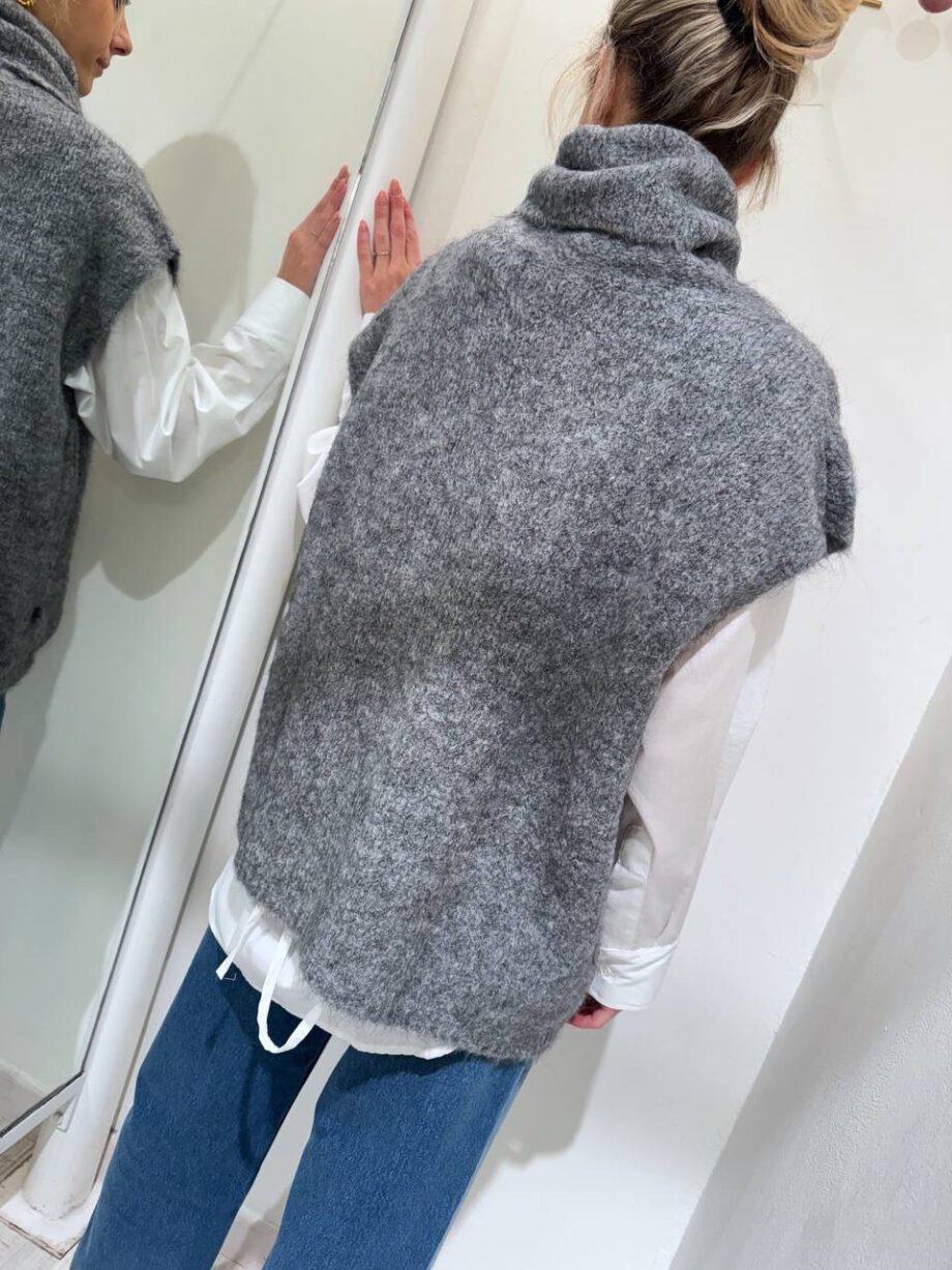 Shop Online Gilet oversize grigio rombo HaveOne